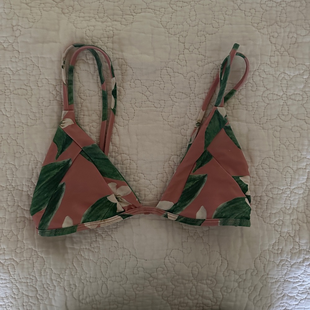 benoa swim top